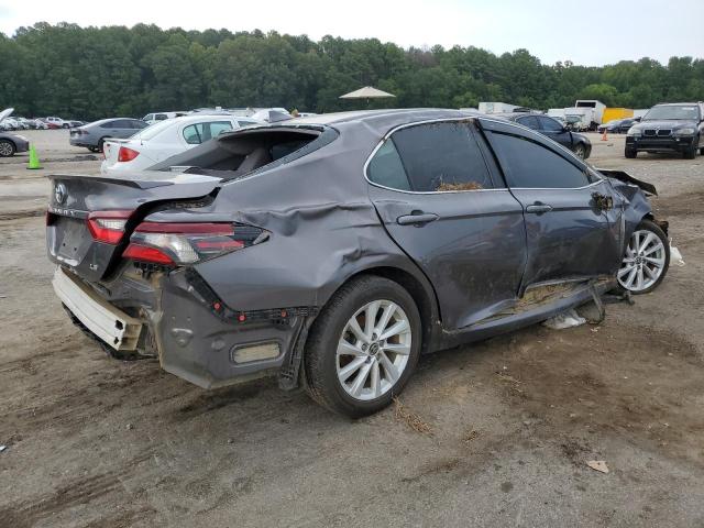 Photo 2 VIN: 4T1C11AK2NU688868 - TOYOTA CAMRY LE 