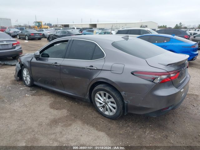 Photo 2 VIN: 4T1C11AK2PU087236 - TOYOTA CAMRY 