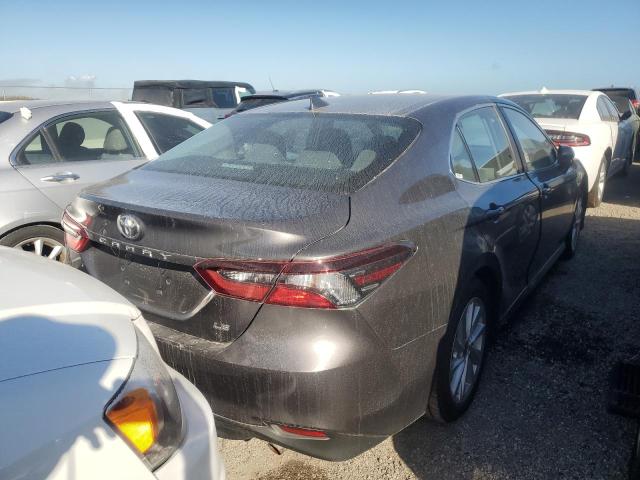 Photo 2 VIN: 4T1C11AK2PU803360 - TOYOTA CAMRY LE 