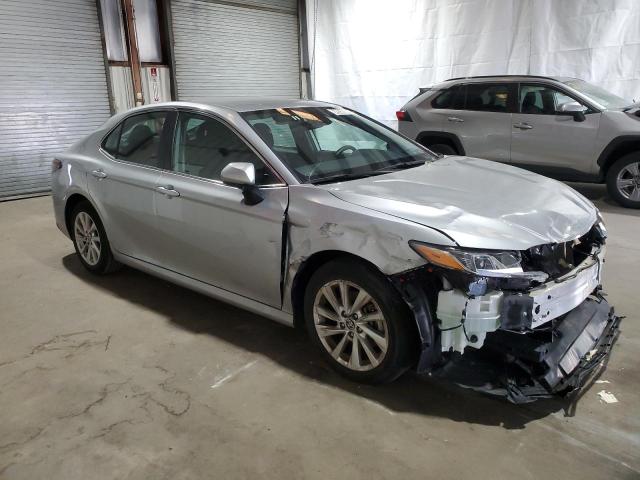 Photo 3 VIN: 4T1C11AK2PU813399 - TOYOTA CAMRY LE 