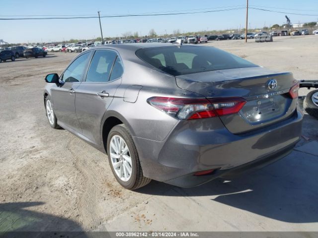 Photo 2 VIN: 4T1C11AK2PU830980 - TOYOTA CAMRY 