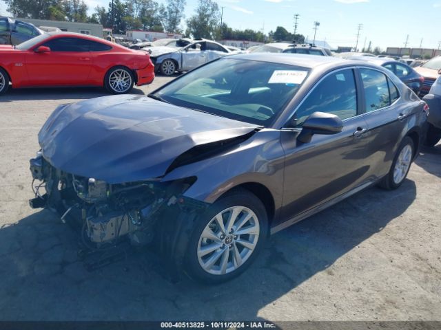 Photo 1 VIN: 4T1C11AK2RU204588 - TOYOTA CAMRY 