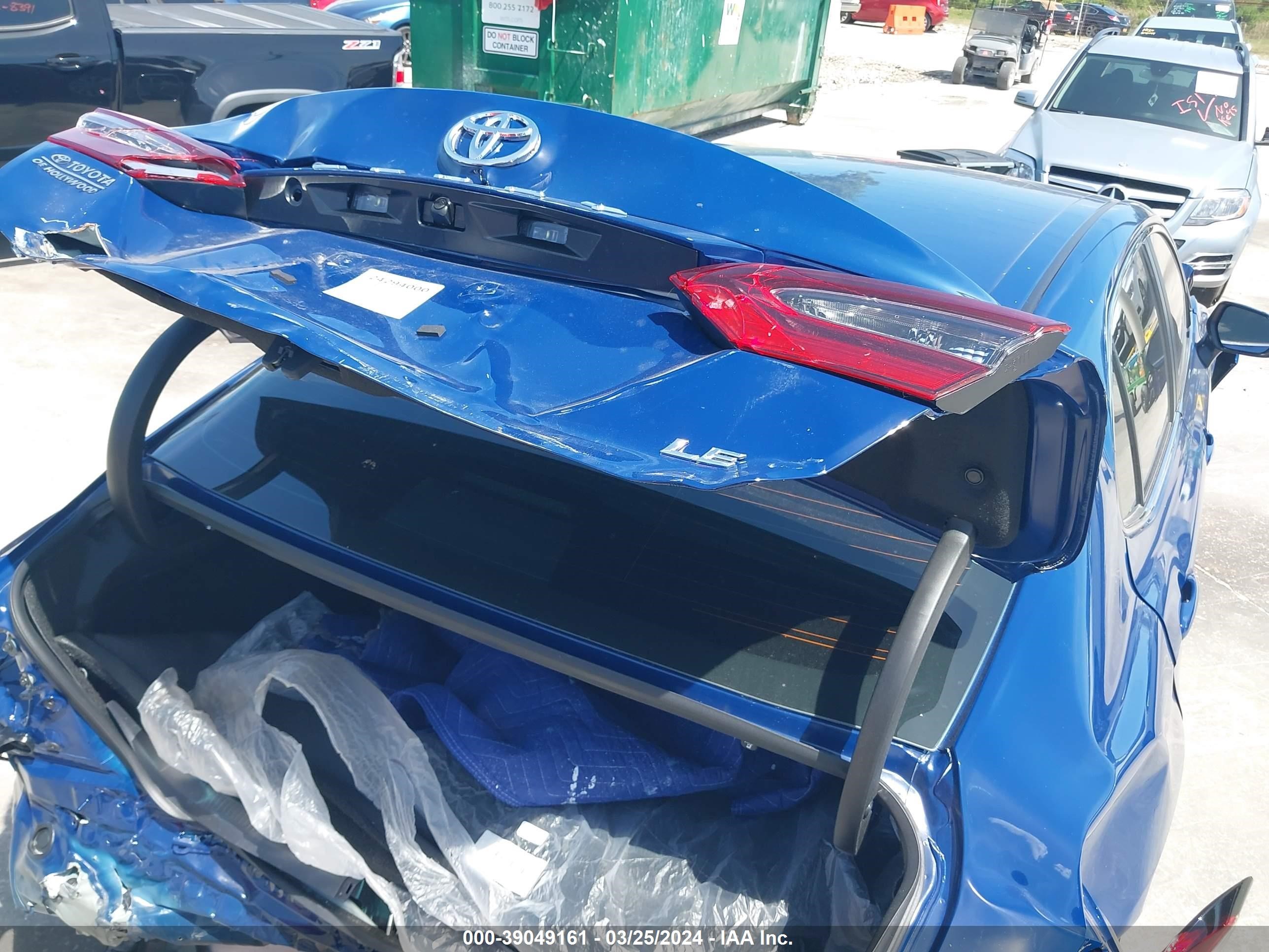 Photo 19 VIN: 4T1C11AK2RU222895 - TOYOTA CAMRY 