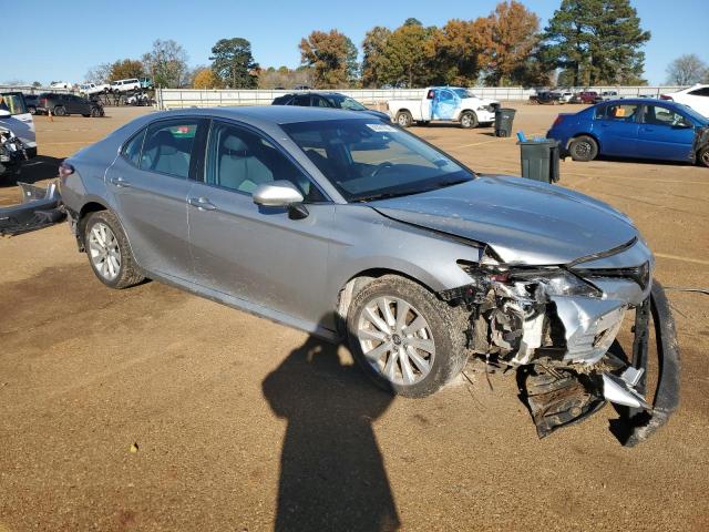 Photo 3 VIN: 4T1C11AK3LU331020 - TOYOTA CAMRY LE 