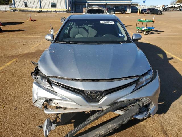 Photo 4 VIN: 4T1C11AK3LU331020 - TOYOTA CAMRY LE 