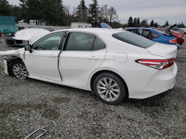 Photo 1 VIN: 4T1C11AK3LU332619 - TOYOTA CAMRY LE 