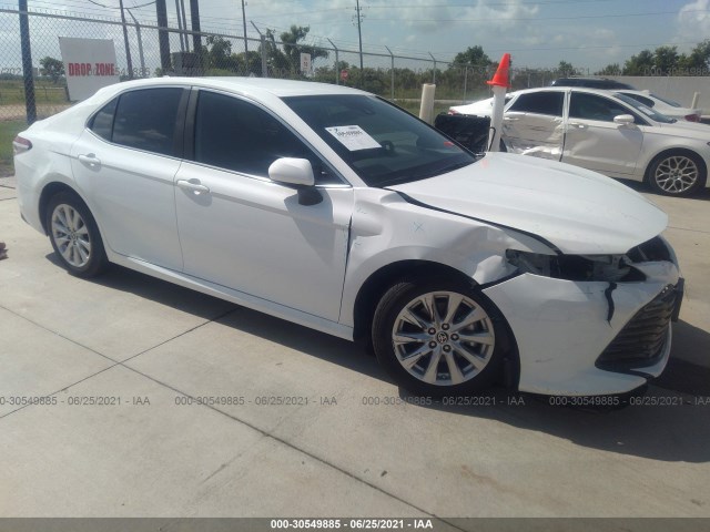 Photo 0 VIN: 4T1C11AK3LU393985 - TOYOTA CAMRY 