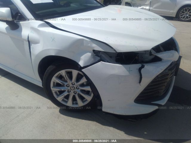 Photo 5 VIN: 4T1C11AK3LU393985 - TOYOTA CAMRY 