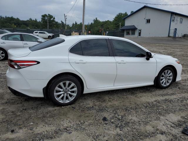 Photo 2 VIN: 4T1C11AK3LU869913 - TOYOTA CAMRY LE 