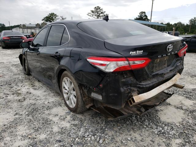 Photo 2 VIN: 4T1C11AK3LU881897 - TOYOTA CAMRY LE 