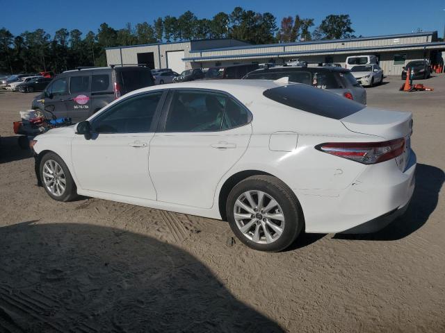 Photo 1 VIN: 4T1C11AK3LU901565 - TOYOTA CAMRY LE 