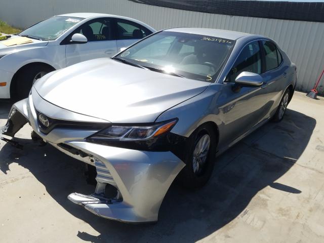 Photo 1 VIN: 4T1C11AK3LU915966 - TOYOTA CAMRY LE 