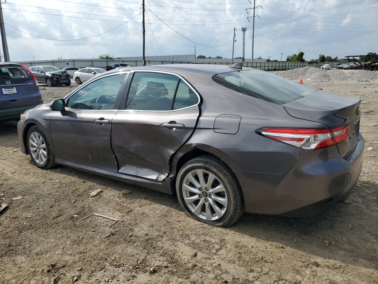 Photo 1 VIN: 4T1C11AK3LU973902 - TOYOTA CAMRY 