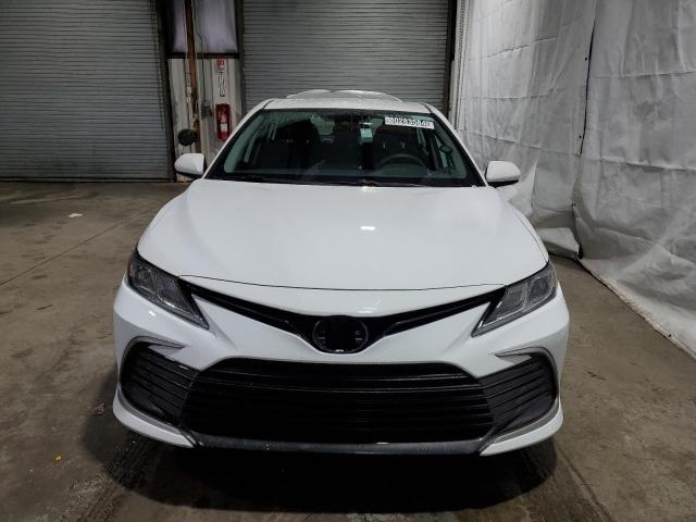 Photo 4 VIN: 4T1C11AK3MU467858 - TOYOTA CAMRY LE 