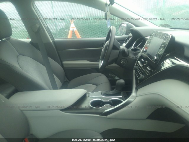 Photo 4 VIN: 4T1C11AK3MU517786 - TOYOTA CAMRY 