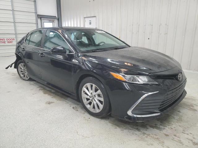 Photo 3 VIN: 4T1C11AK3MU560413 - TOYOTA CAMRY LE 