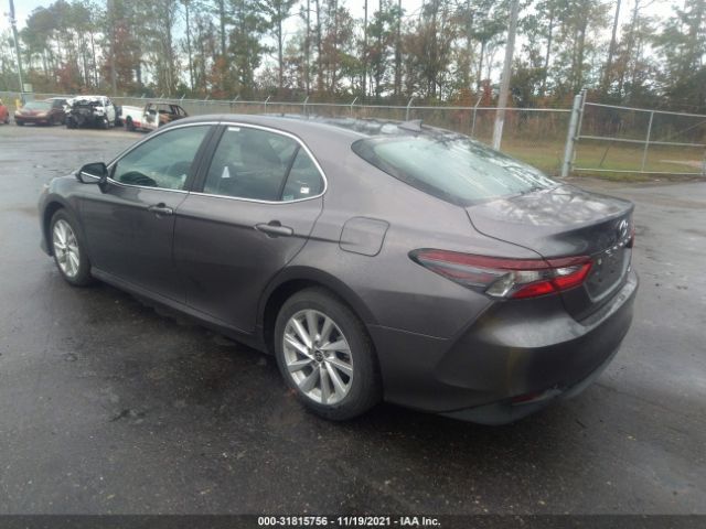 Photo 2 VIN: 4T1C11AK3MU589104 - TOYOTA CAMRY 