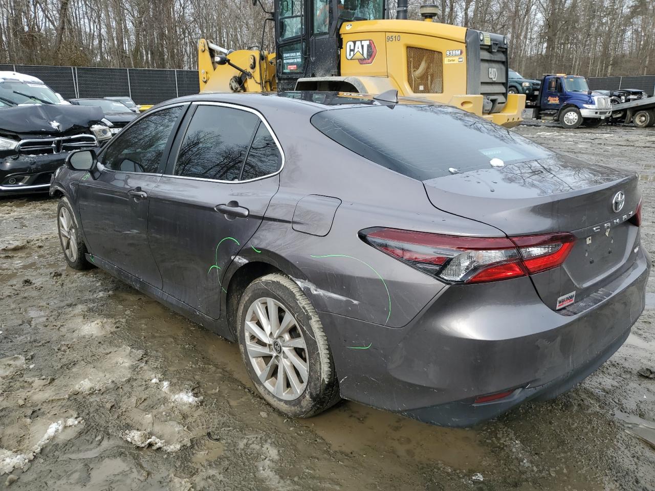 Photo 1 VIN: 4T1C11AK3MU615703 - TOYOTA CAMRY 