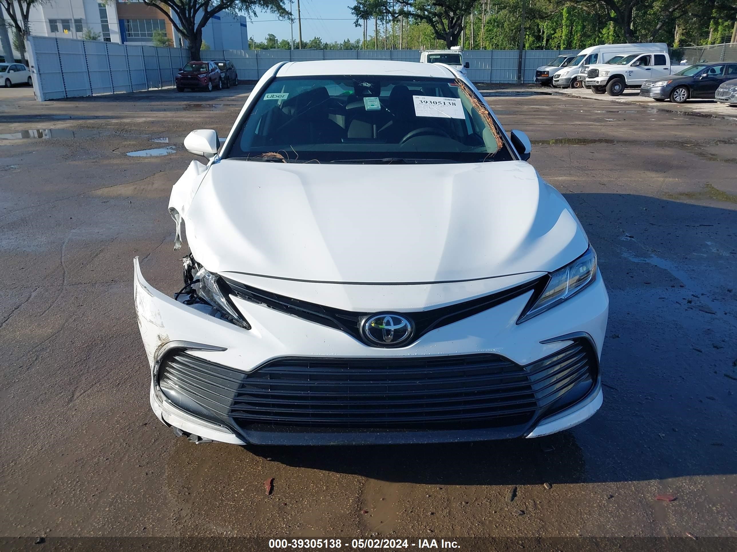 Photo 11 VIN: 4T1C11AK3NU008248 - TOYOTA CAMRY 