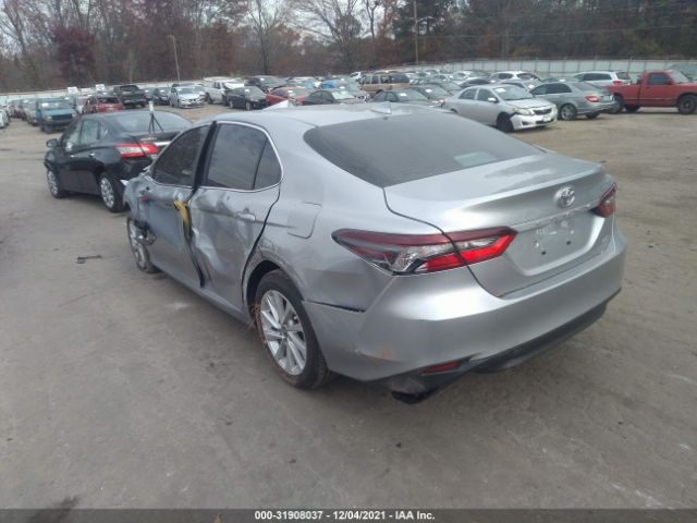 Photo 2 VIN: 4T1C11AK3NU625861 - TOYOTA CAMRY 