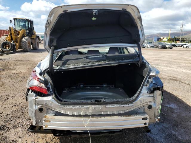 Photo 5 VIN: 4T1C11AK3NU643499 - TOYOTA CAMRY LE 