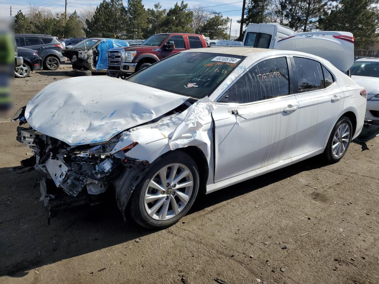 Photo 1 VIN: 4T1C11AK3NU667284 - TOYOTA CAMRY 