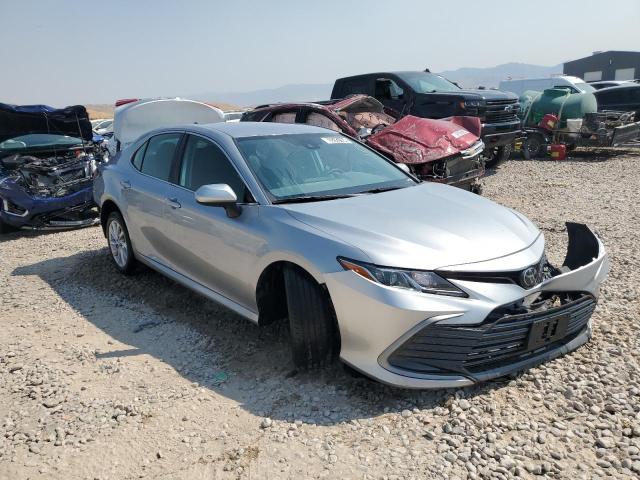 Photo 3 VIN: 4T1C11AK3NU667740 - TOYOTA CAMRY LE 