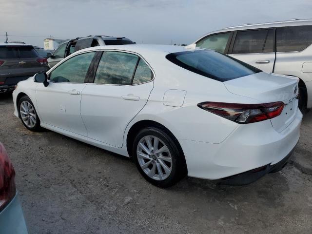 Photo 1 VIN: 4T1C11AK3NU709064 - TOYOTA CAMRY LE 