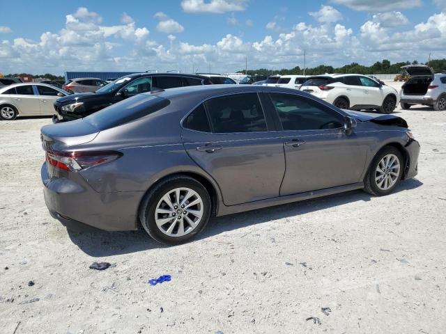 Photo 2 VIN: 4T1C11AK3PU121099 - TOYOTA CAMRY LE 