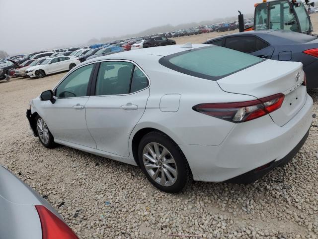 Photo 1 VIN: 4T1C11AK3PU132152 - TOYOTA CAMRY 