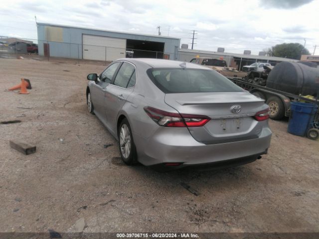 Photo 2 VIN: 4T1C11AK3PU147749 - TOYOTA CAMRY 