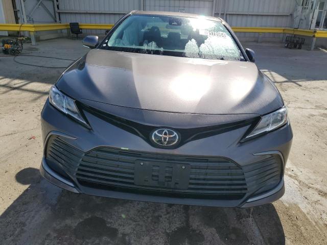 Photo 4 VIN: 4T1C11AK3PU157343 - TOYOTA CAMRY 