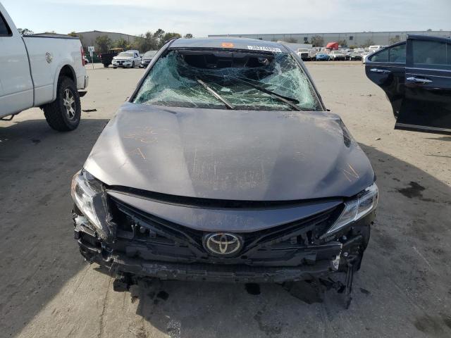 Photo 4 VIN: 4T1C11AK3PU745503 - TOYOTA CAMRY LE 