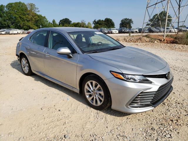 Photo 3 VIN: 4T1C11AK3PU824718 - TOYOTA CAMRY LE 