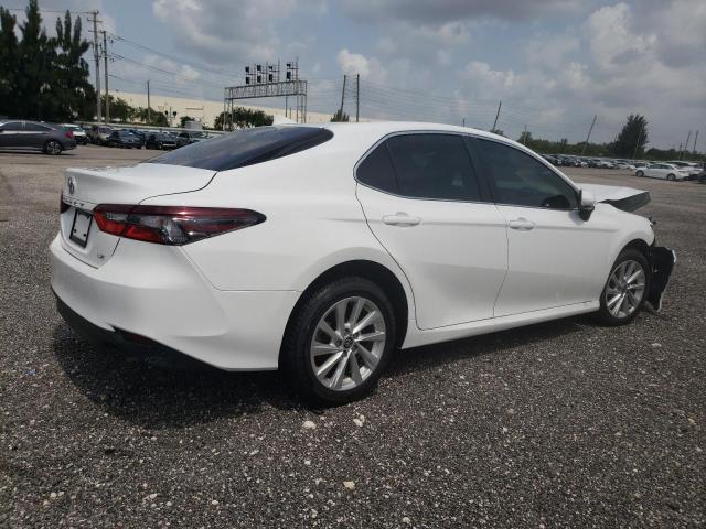 Photo 2 VIN: 4T1C11AK3RU211405 - TOYOTA CAMRY 