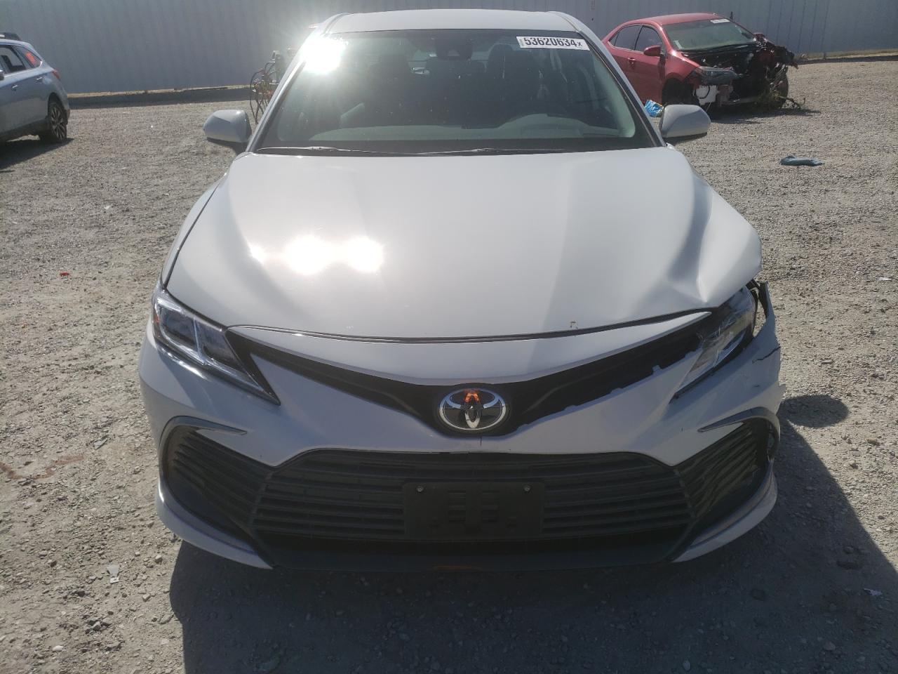 Photo 4 VIN: 4T1C11AK3RU236367 - TOYOTA CAMRY LE 