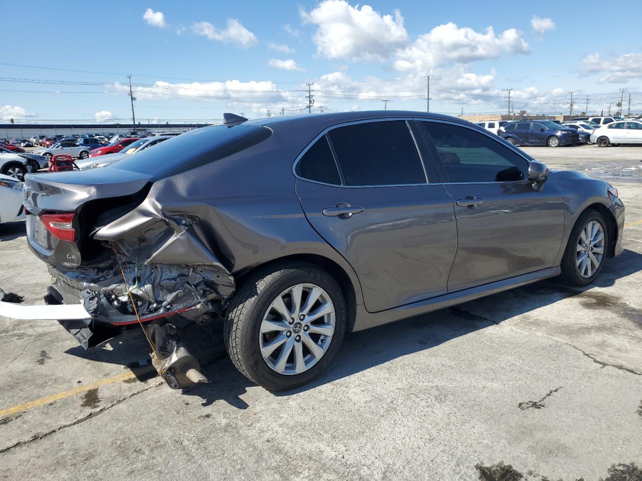 Photo 2 VIN: 4T1C11AK4LU331138 - TOYOTA CAMRY 