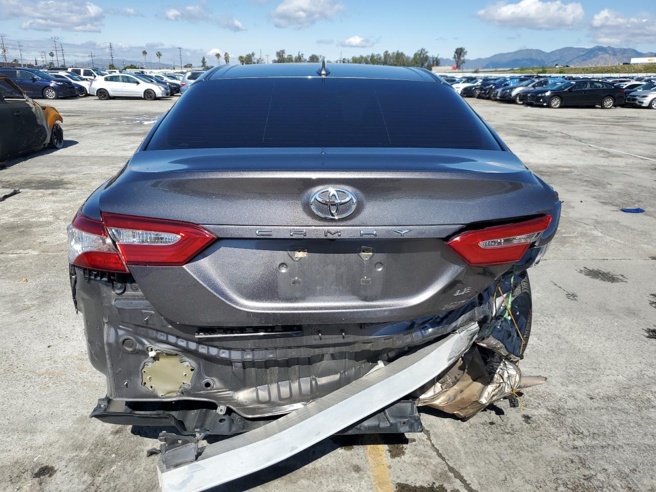 Photo 5 VIN: 4T1C11AK4LU331138 - TOYOTA CAMRY 