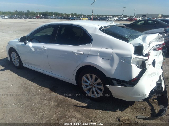 Photo 2 VIN: 4T1C11AK4LU359523 - TOYOTA CAMRY 