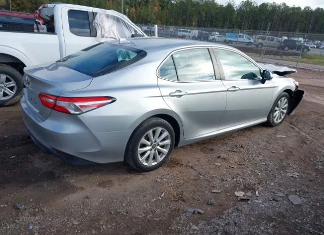 Photo 3 VIN: 4T1C11AK4LU386382 - TOYOTA CAMRY 