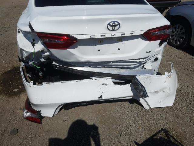 Photo 8 VIN: 4T1C11AK4LU889846 - TOYOTA CAMRY 