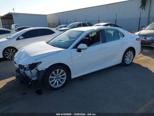 Photo 1 VIN: 4T1C11AK4LU986495 - TOYOTA CAMRY 