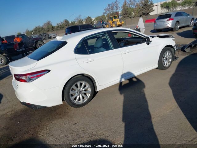 Photo 3 VIN: 4T1C11AK4LU986495 - TOYOTA CAMRY 