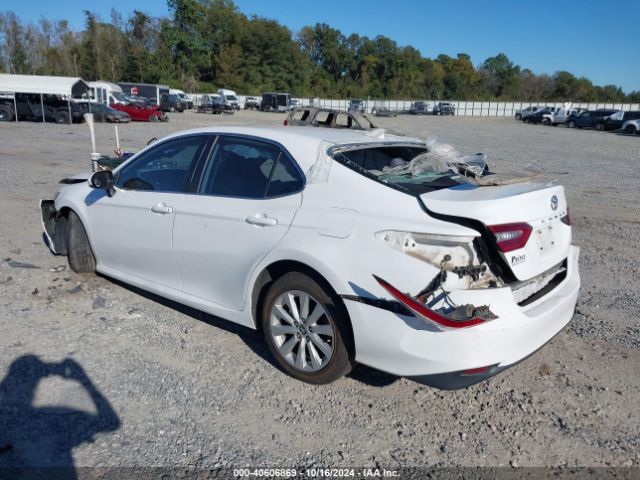 Photo 2 VIN: 4T1C11AK4LU988439 - TOYOTA CAMRY 