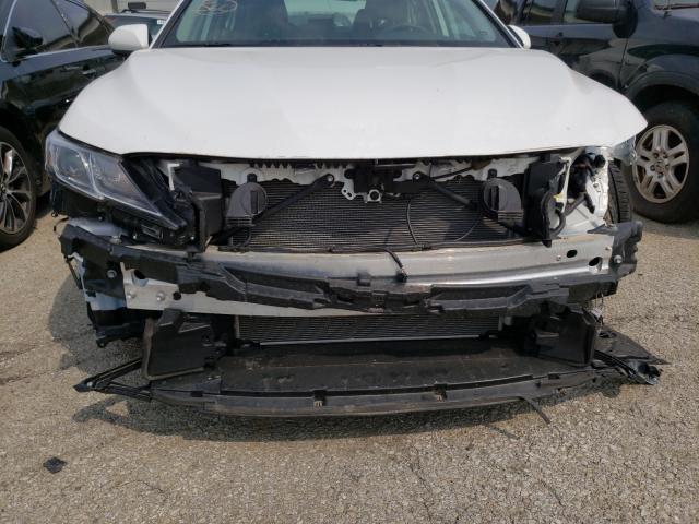 Photo 8 VIN: 4T1C11AK4LU990580 - TOYOTA CAMRY LE 