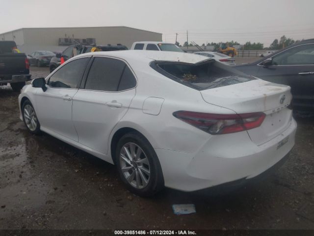 Photo 2 VIN: 4T1C11AK4MU441088 - TOYOTA CAMRY 