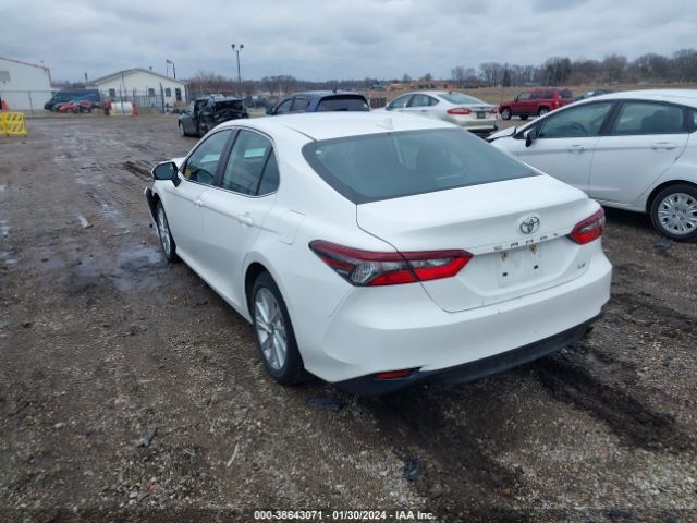 Photo 2 VIN: 4T1C11AK4MU478741 - TOYOTA CAMRY 