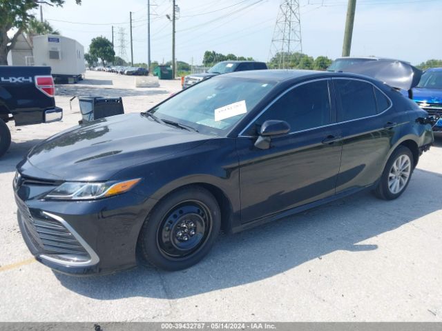 Photo 1 VIN: 4T1C11AK4MU533642 - TOYOTA CAMRY 