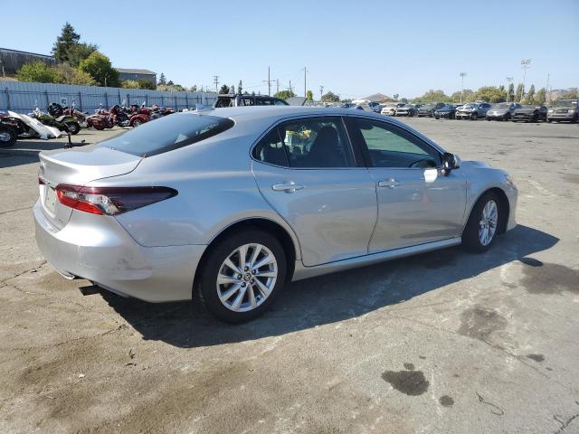 Photo 2 VIN: 4T1C11AK4MU573770 - TOYOTA CAMRY LE 