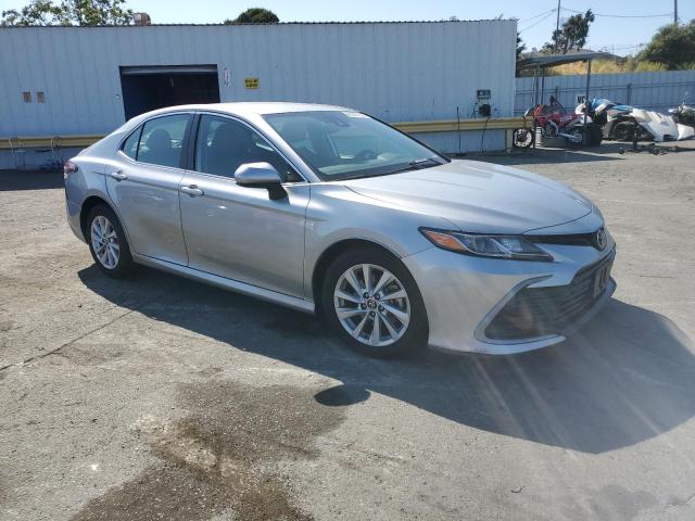 Photo 3 VIN: 4T1C11AK4MU573770 - TOYOTA CAMRY LE 